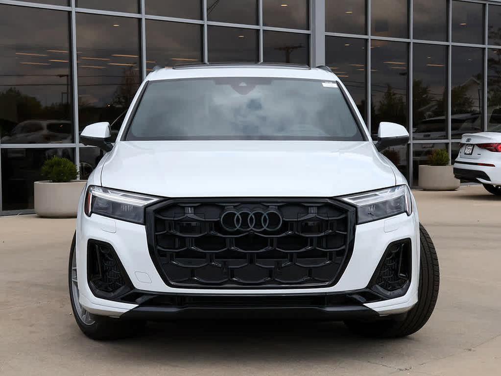 new 2026 Audi Q7 car, priced at $81,453