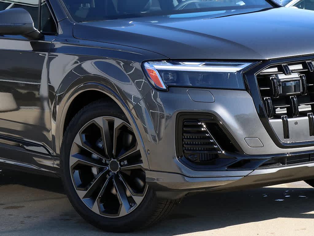 new 2026 Audi Q7 car, priced at $74,490