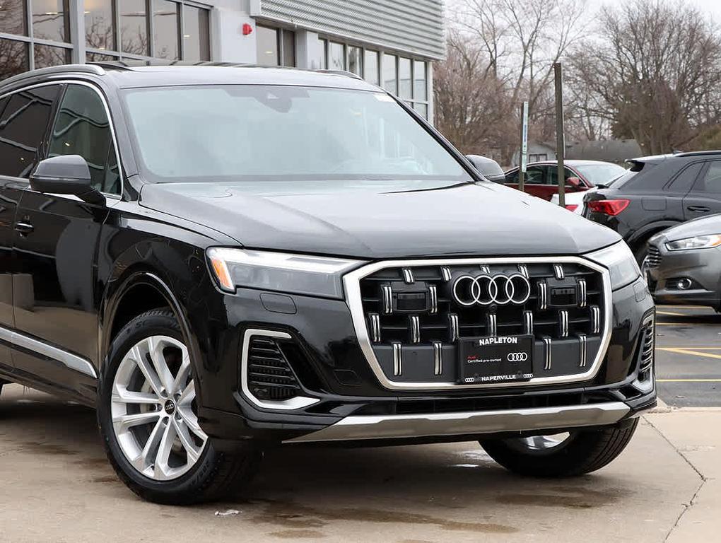 used 2025 Audi Q7 car, priced at $48,991
