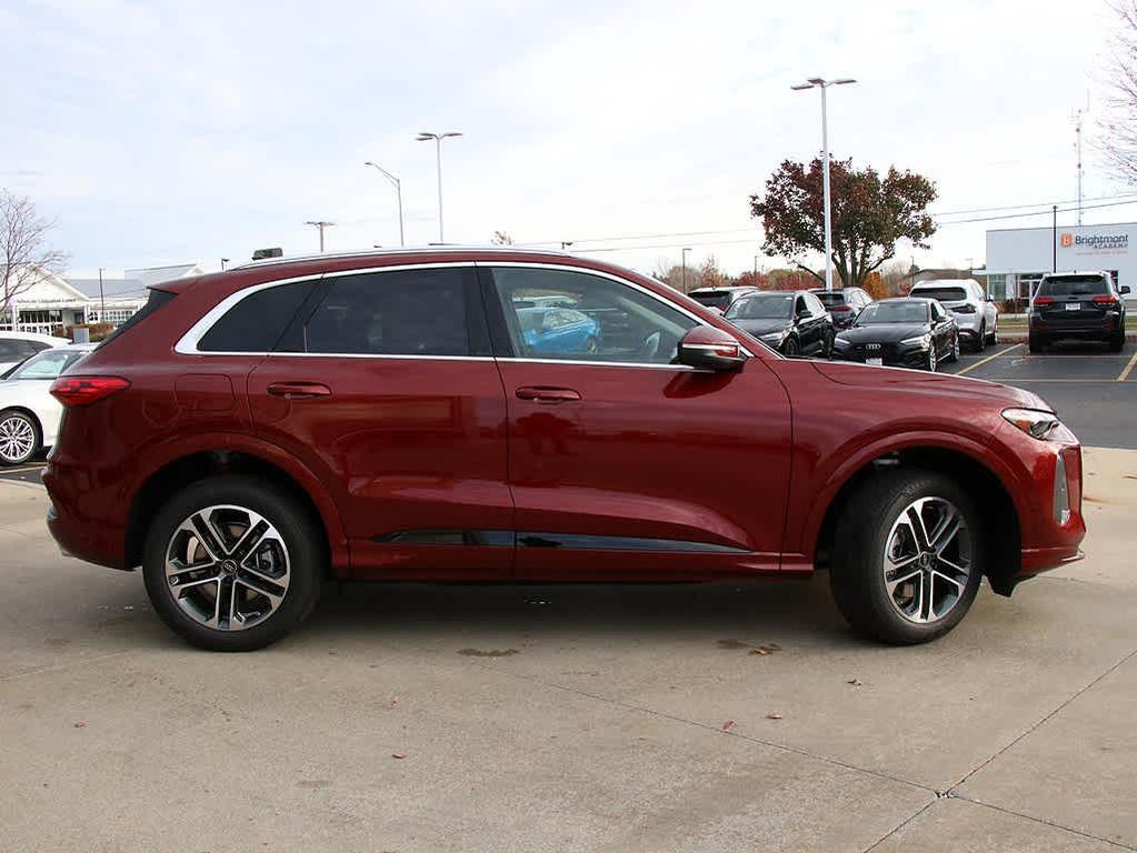 new 2025 Audi Q5 car, priced at $51,616