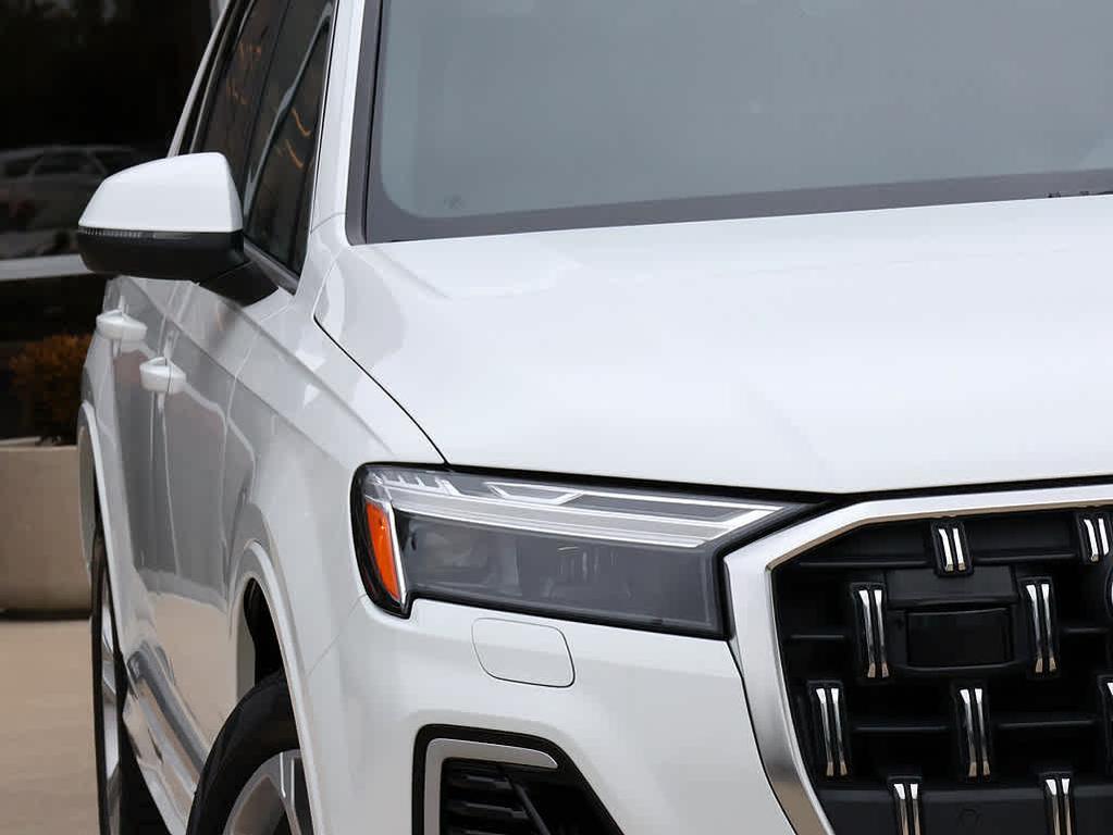 used 2025 Audi Q7 car, priced at $48,991