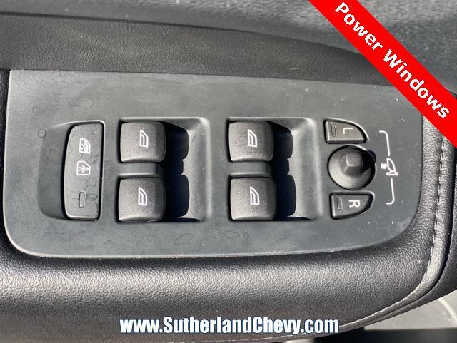 used 2023 Volvo XC60 Recharge Plug-In Hybrid car, priced at $34,698