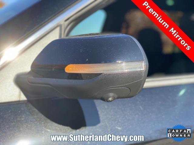 used 2024 Chevrolet Traverse car, priced at $34,998