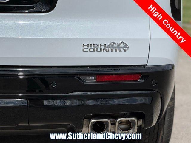 new 2026 Chevrolet Traverse car, priced at $60,065