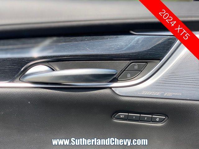 used 2024 Cadillac XT5 car, priced at $33,458