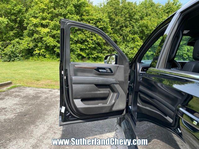 used 2025 Chevrolet Tahoe car, priced at $57,998