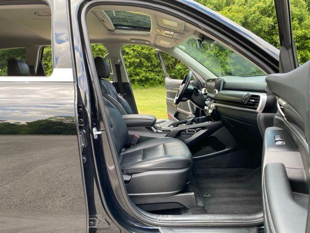 used 2025 Kia Telluride car, priced at $34,998