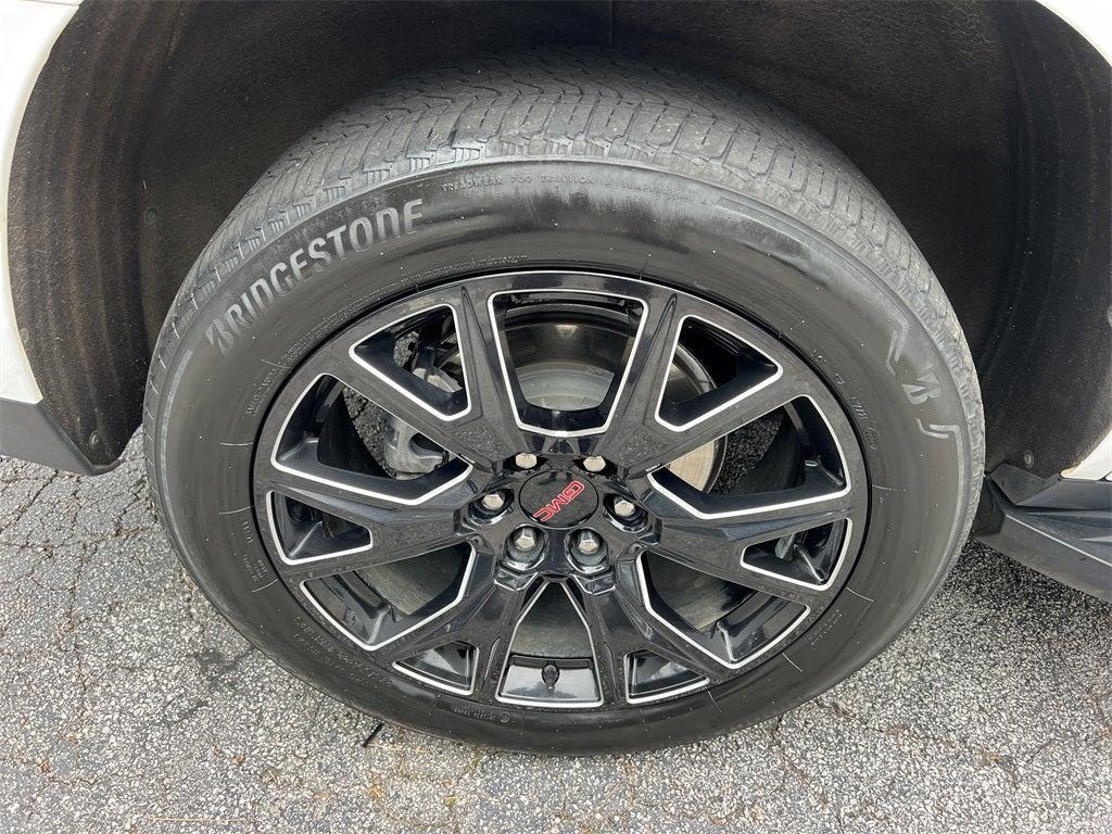 used 2023 GMC Yukon car, priced at $53,158