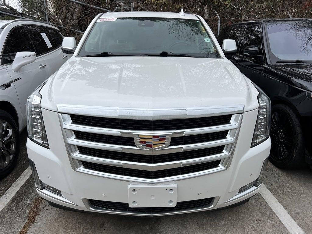 used 2020 Cadillac Escalade car, priced at $38,718