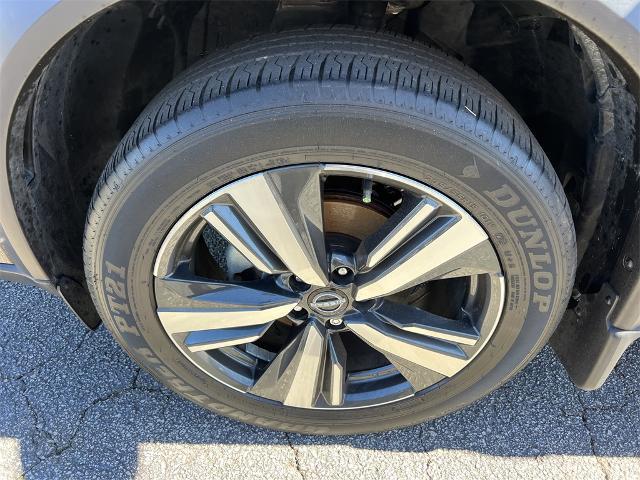 used 2024 Nissan Rogue car, priced at $25,806