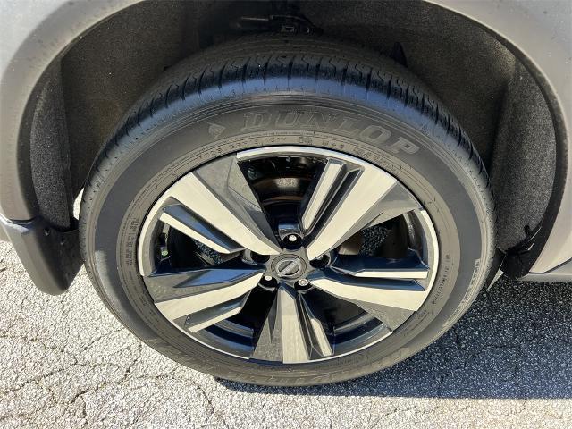 used 2024 Nissan Rogue car, priced at $25,806