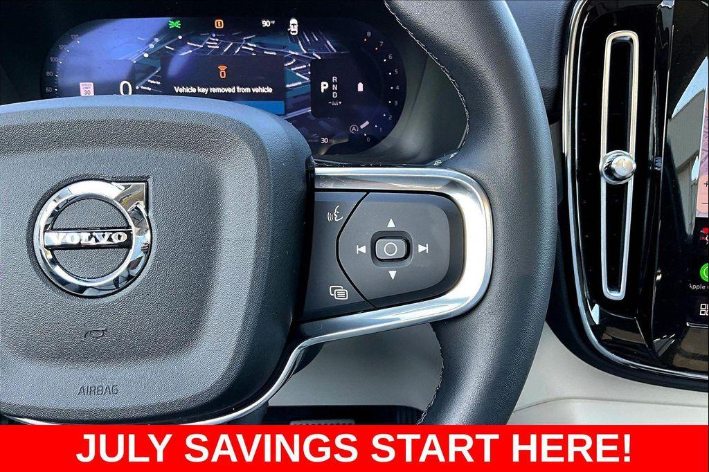 used 2026 Volvo XC40 car, priced at $40,799
