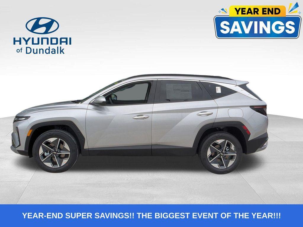 new 2026 Hyundai TUCSON Hybrid car, priced at $33,339