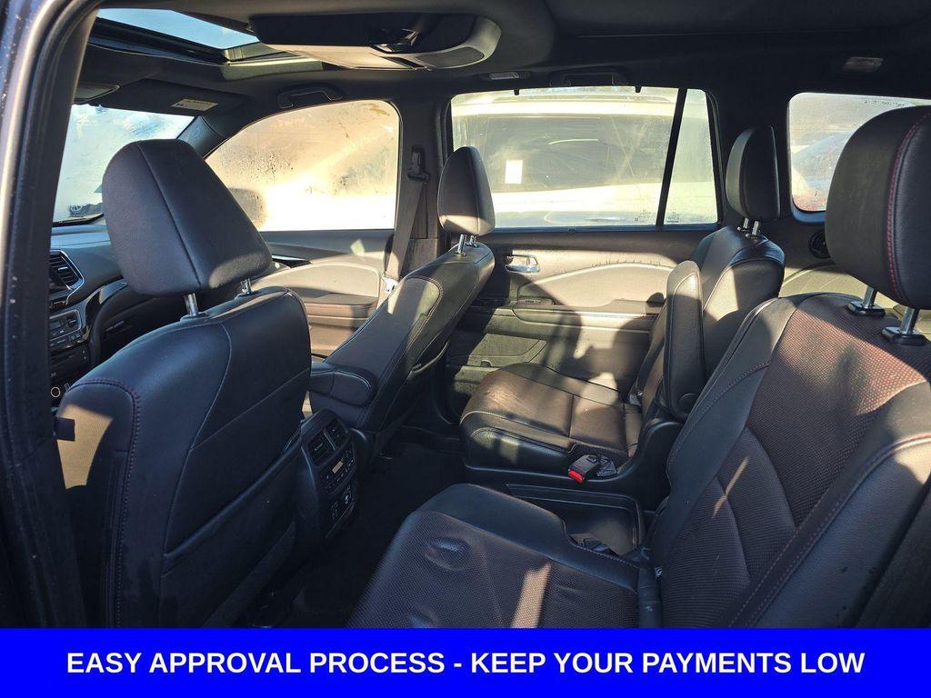 used 2021 Honda Pilot car, priced at $29,000