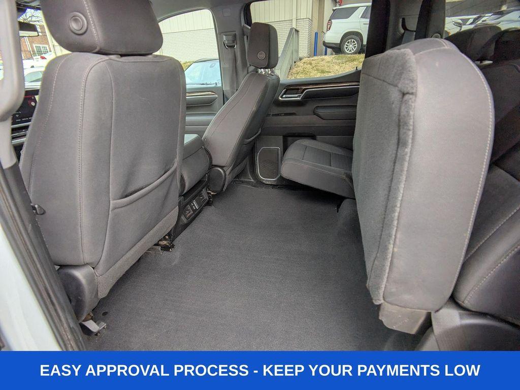 used 2023 GMC Sierra 1500 car, priced at $32,500