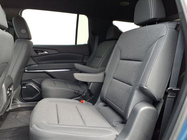 new 2026 Chevrolet Traverse car, priced at $42,997