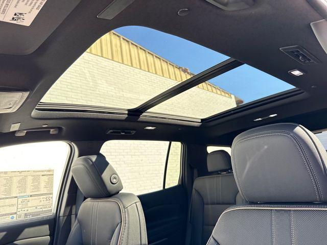 new 2026 Chevrolet Traverse car, priced at $52,208