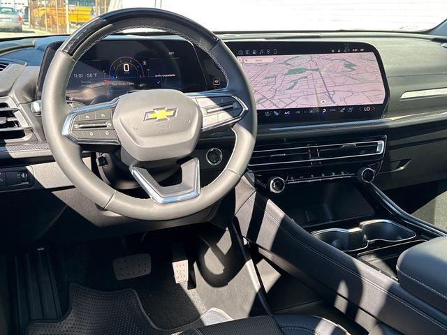 new 2026 Chevrolet Traverse car, priced at $52,208