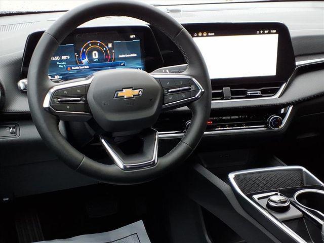 new 2026 Chevrolet Equinox car, priced at $28,249
