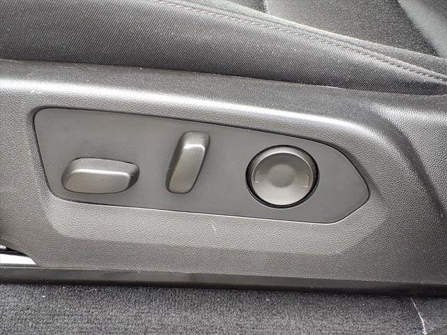 used 2024 Chevrolet Colorado car, priced at $29,297