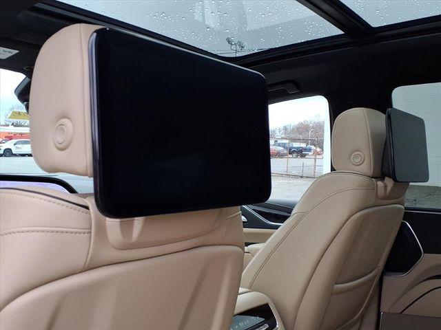 used 2023 Cadillac Escalade car, priced at $67,623