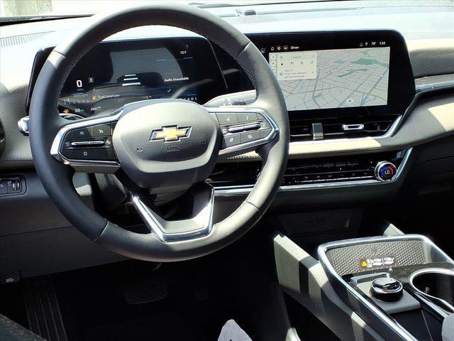 new 2026 Chevrolet Equinox car, priced at $32,211