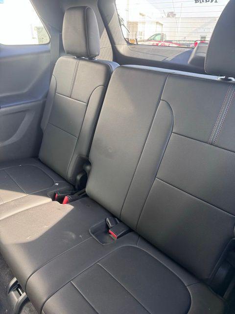 used 2022 Chevrolet Traverse car, priced at $28,958