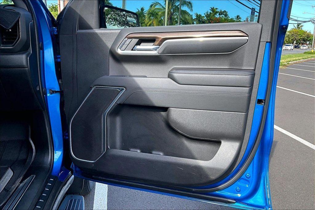 used 2022 Chevrolet Silverado 1500 car, priced at $34,995