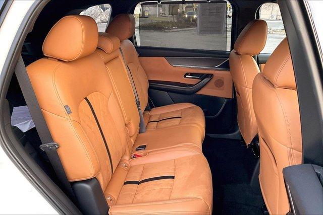 used 2025 Mazda CX-70 car, priced at $46,000