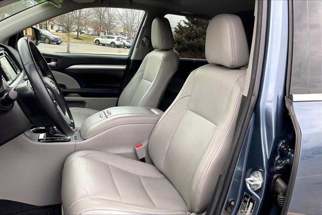 used 2018 Toyota Highlander car, priced at $23,295