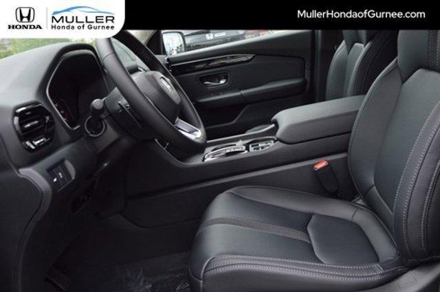 new 2025 Honda Pilot car, priced at $45,247