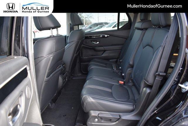 used 2025 Honda Pilot car, priced at $47,300