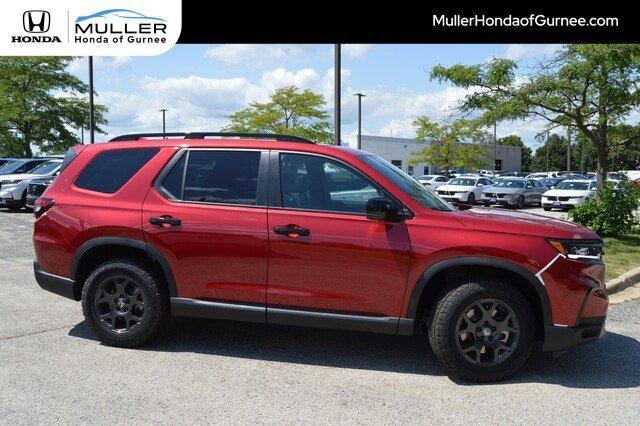 new 2025 Honda Pilot car, priced at $48,264