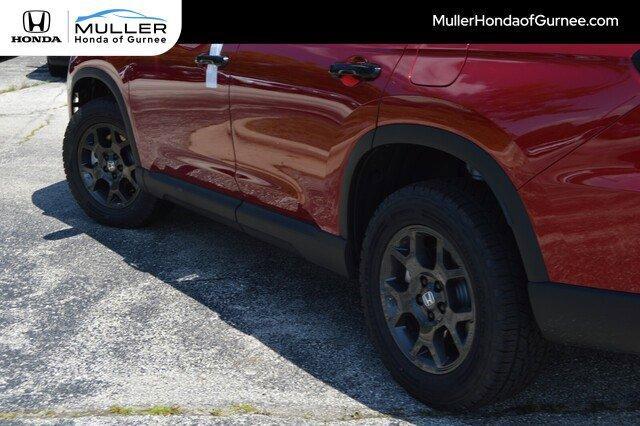 new 2025 Honda Pilot car, priced at $48,264