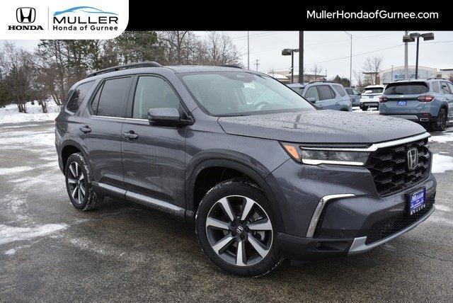 new 2025 Honda Pilot car, priced at $51,095