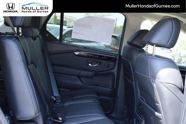 new 2025 Honda Pilot car, priced at $52,280