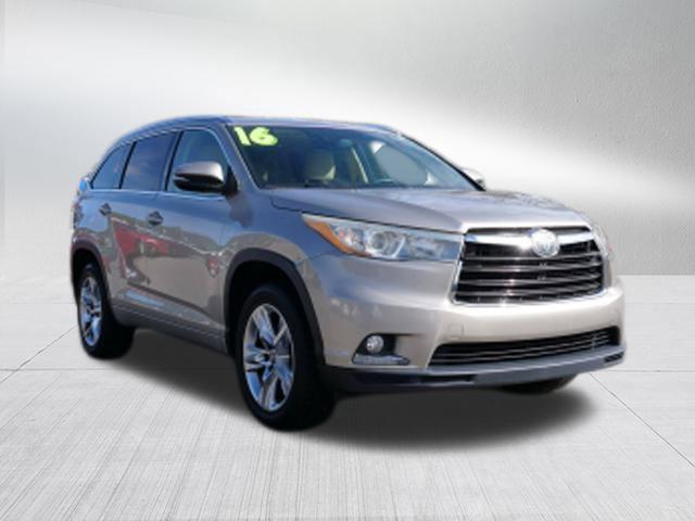 used 2016 Toyota Highlander car, priced at $18,900