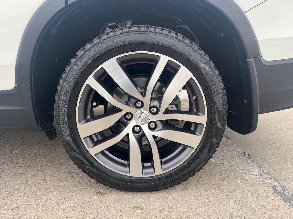 used 2017 Honda Pilot car, priced at $18,900