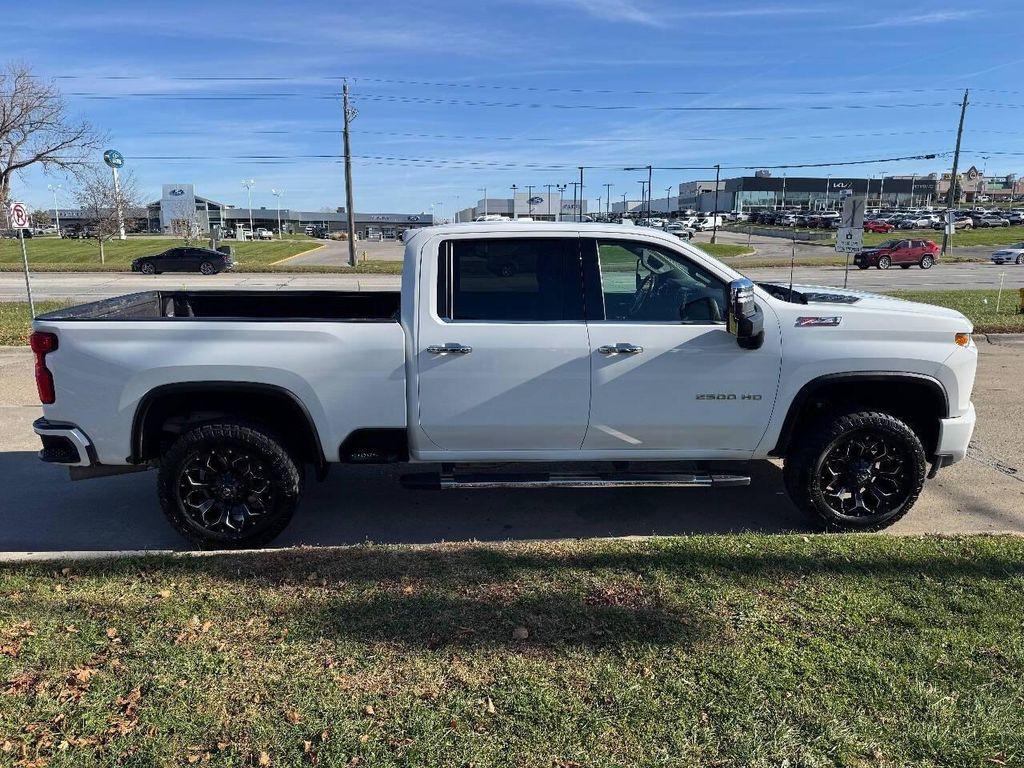 used 2022 Chevrolet Silverado 2500 car, priced at $50,900
