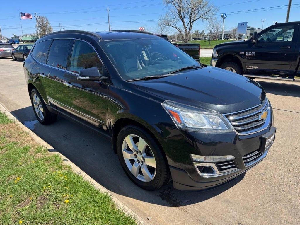 used 2014 Chevrolet Traverse car, priced at $4,995