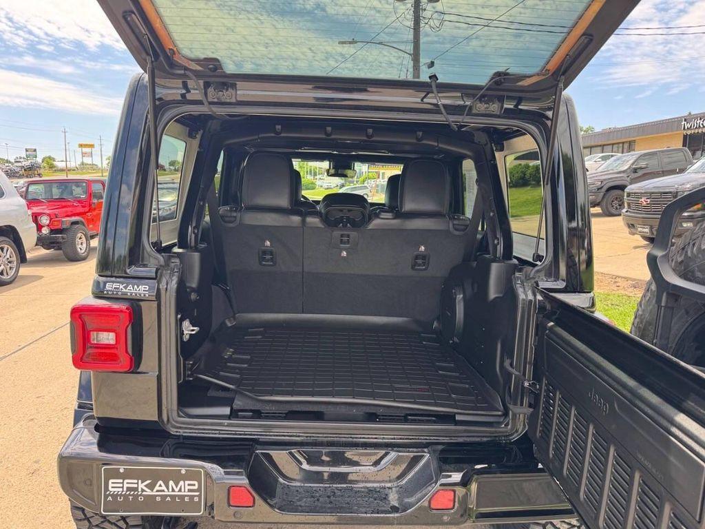 used 2021 Jeep Wrangler Unlimited car, priced at $40,900