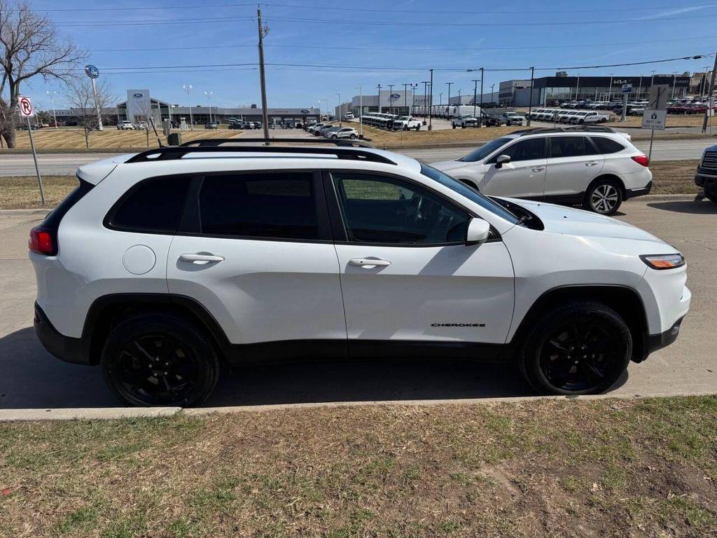 used 2016 Jeep Cherokee car, priced at $12,900