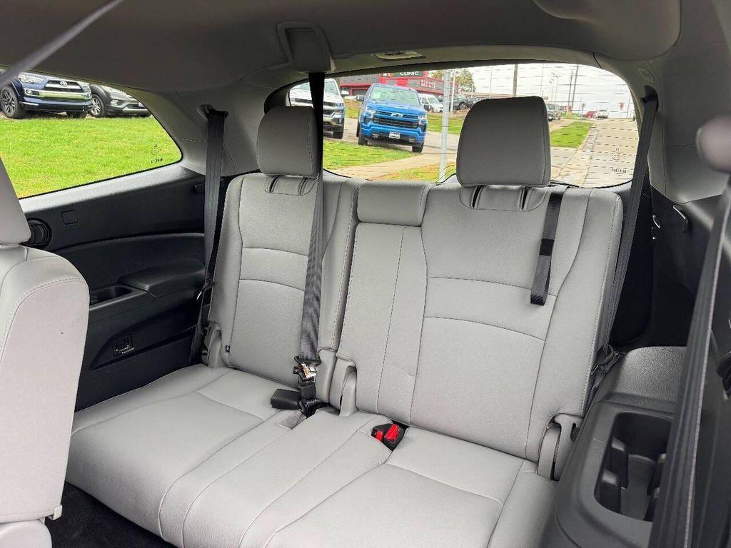 used 2022 Honda Pilot car, priced at $30,950