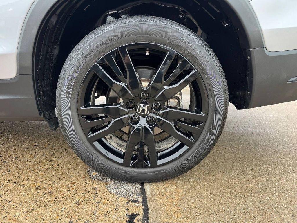 used 2022 Honda Pilot car, priced at $30,950