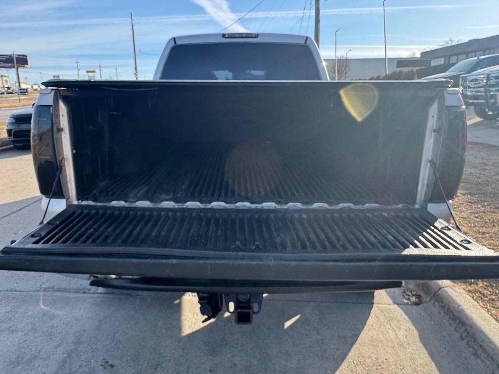 used 2004 Chevrolet Silverado 2500 car, priced at $10,900