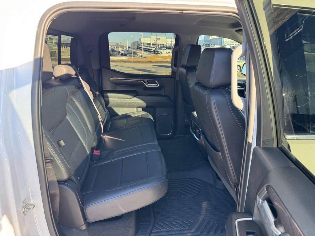 used 2023 Chevrolet Silverado 1500 car, priced at $40,900