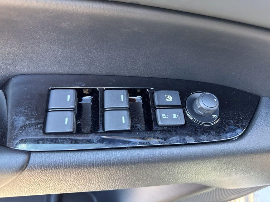 new 2025 Mazda CX-5 car, priced at $31,960