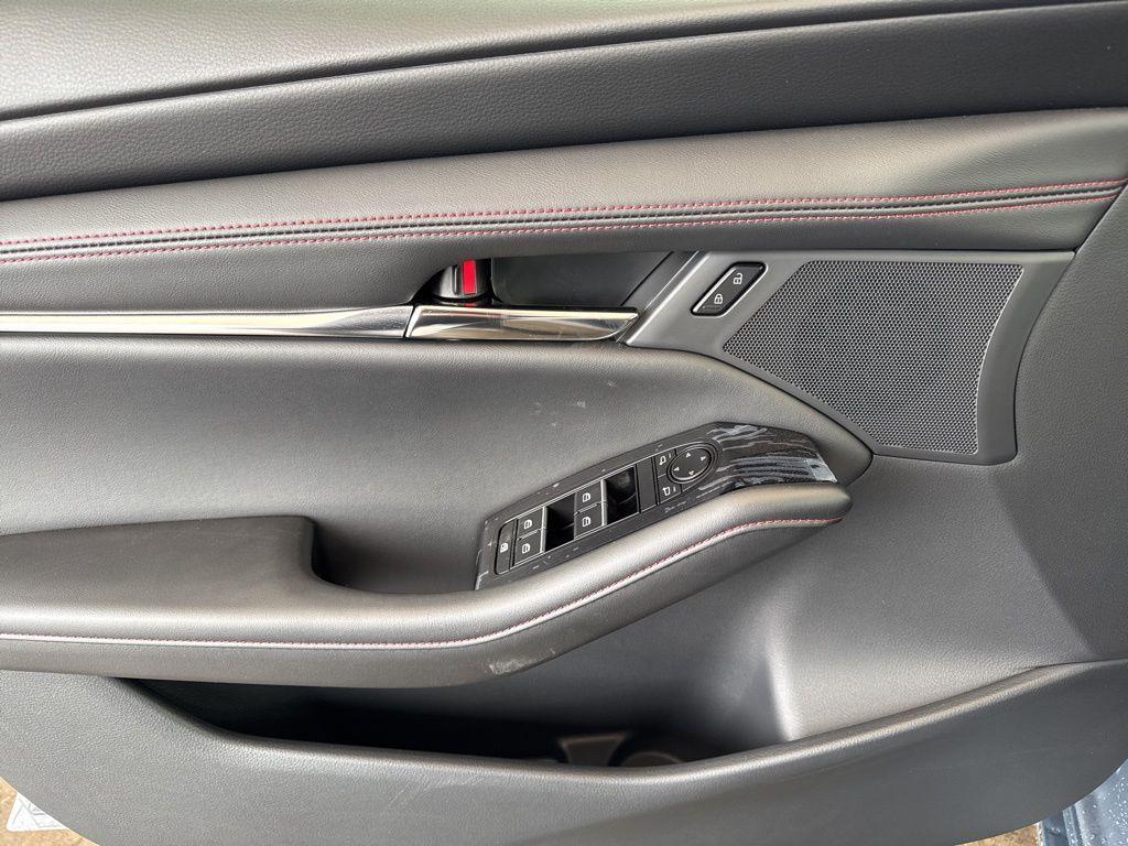 new 2025 Mazda Mazda3 car, priced at $31,000