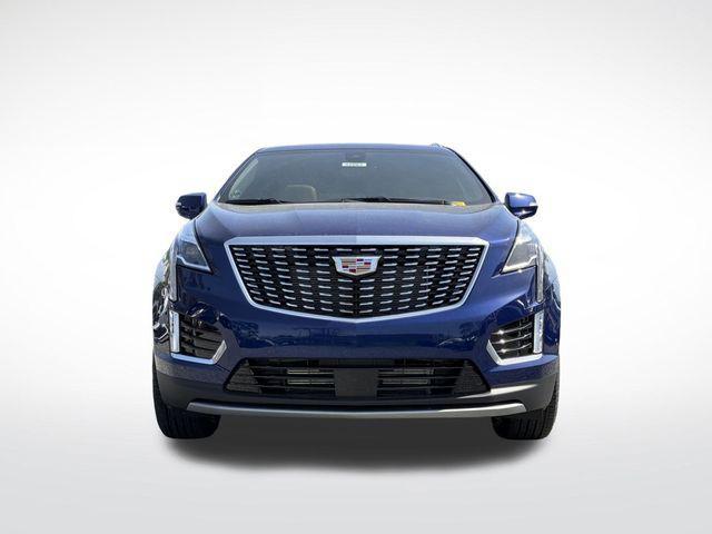 new 2026 Cadillac XT5 car, priced at $60,420