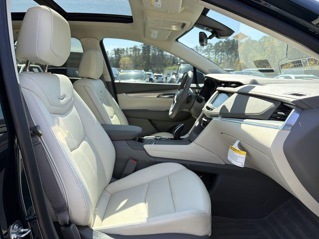 new 2026 Cadillac XT5 car, priced at $59,095